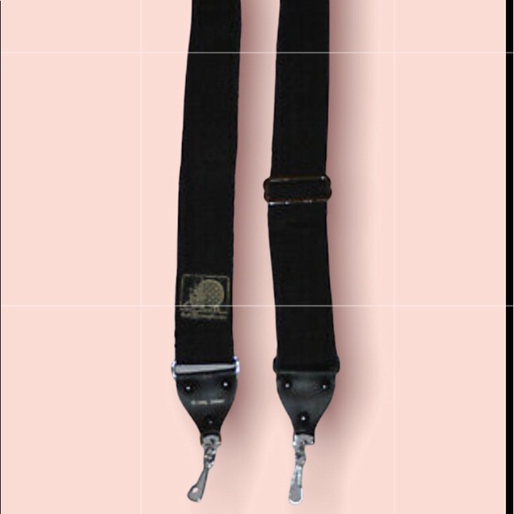 NWOT! VINTAGE 1982 Walt Disney World Magic Kingdom EPCOT Center Camera Strap - Picture 2 of 5